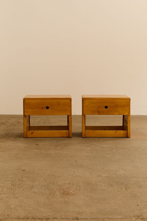 Les Arcs Bedside Drawers