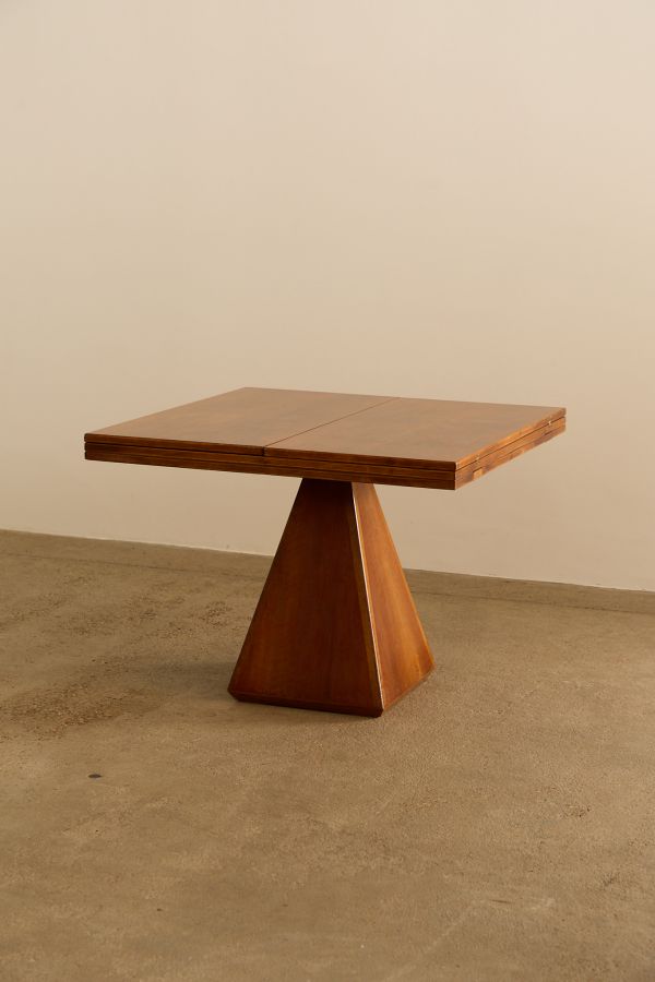 Chelsea Extendable Dining Table