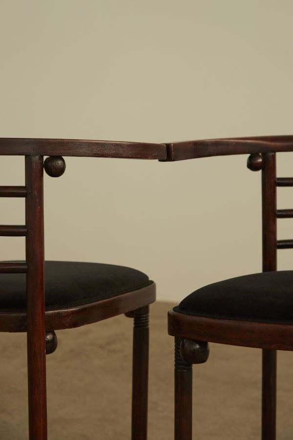 Fledermaus Chairs Model 728