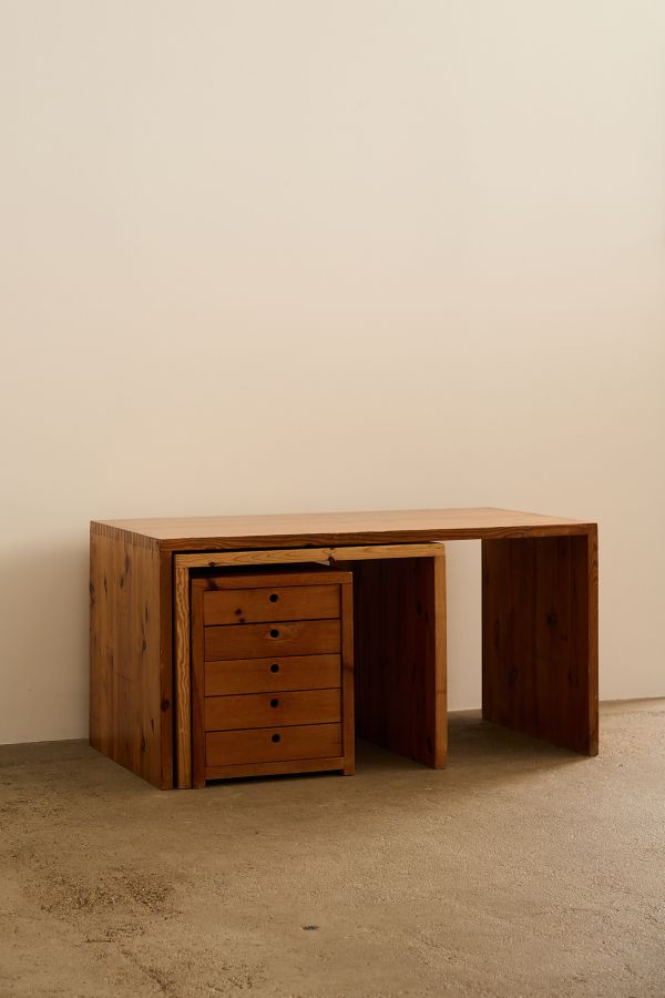 Nesting Tables and Drawers