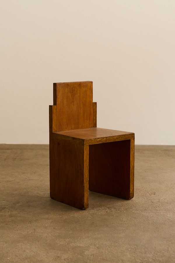 Rationalist Chair