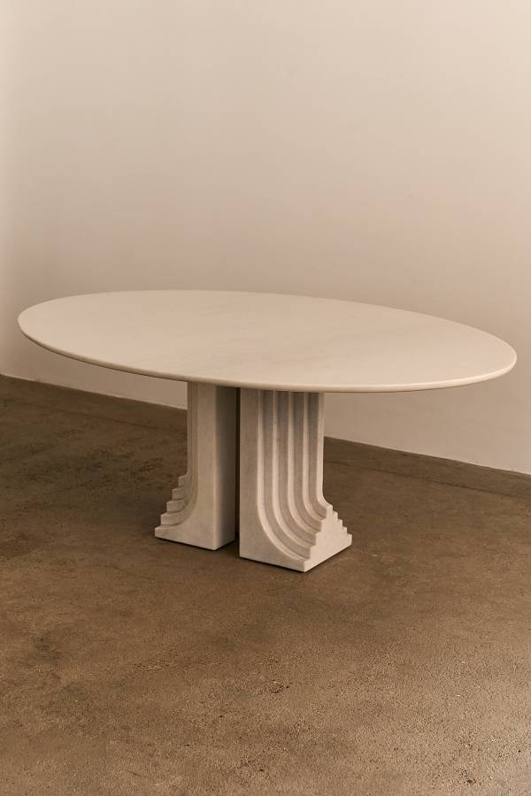Samo Table