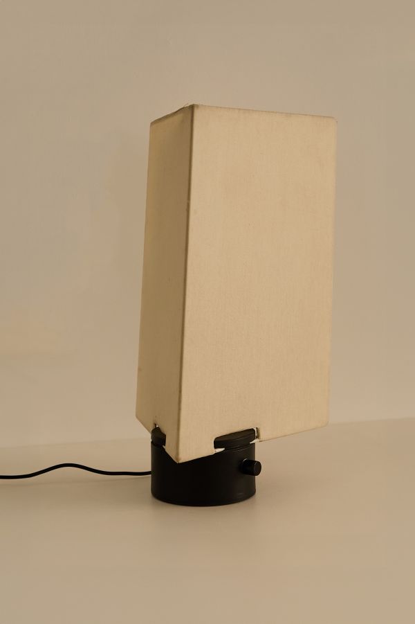 Vela Lamp